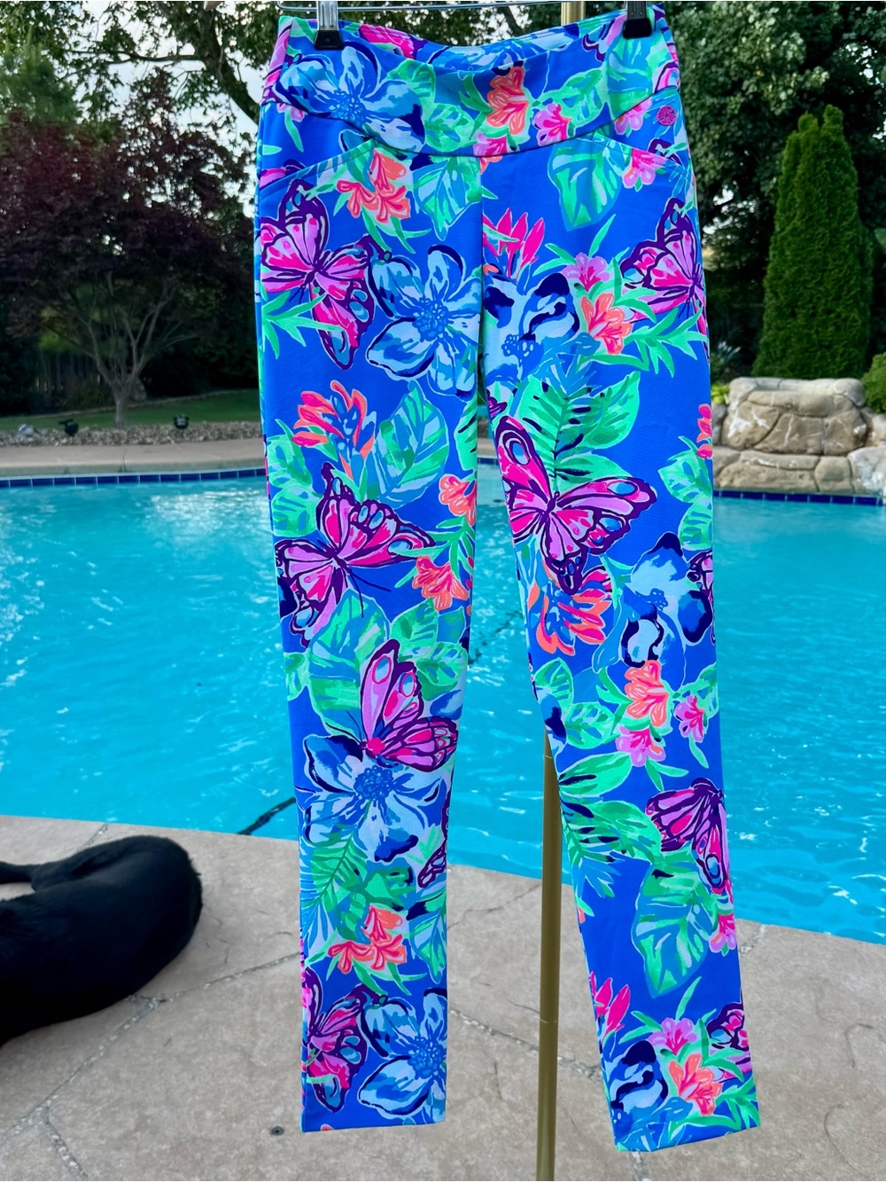 Lilly Pulitzer Luxletic Corso Bright Blue Tropical Floral Isle Be Back Print EUC